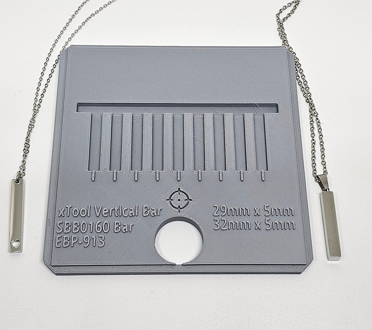 xTool Vertical Bar Jewelry Jig for the xTool F1 Laser Engraver