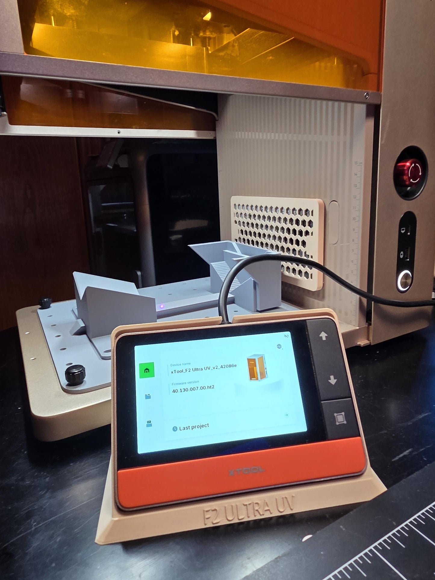 xTool F2 Ultra Stand – Ergonomic Touchscreen Holder & Laser Machine Accessory